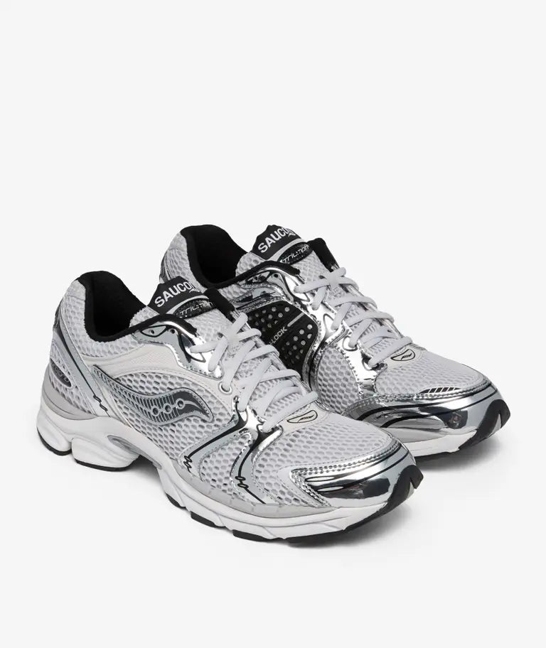 SAUCONY PROGRID TRIUMPH 4 "FOG"
