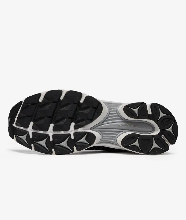 SAUCONY PROGRID TRIUMPH 4 "FOG"