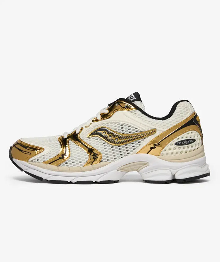 SAUCONY PROGRID TRIUMPH 4 "EGRET"
