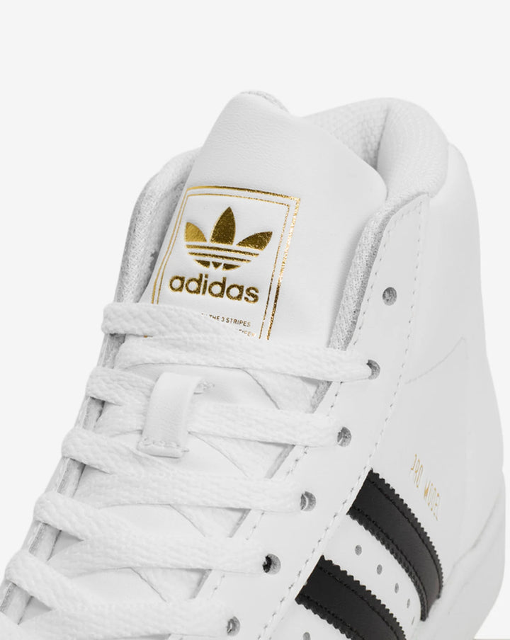 PRO MODEL "FOOTWEAR WHITE"