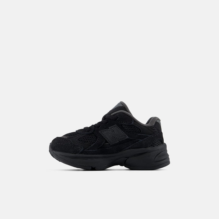 NEW BALANCE 2010 BUNGEE "BLACK-OUT" (TD)