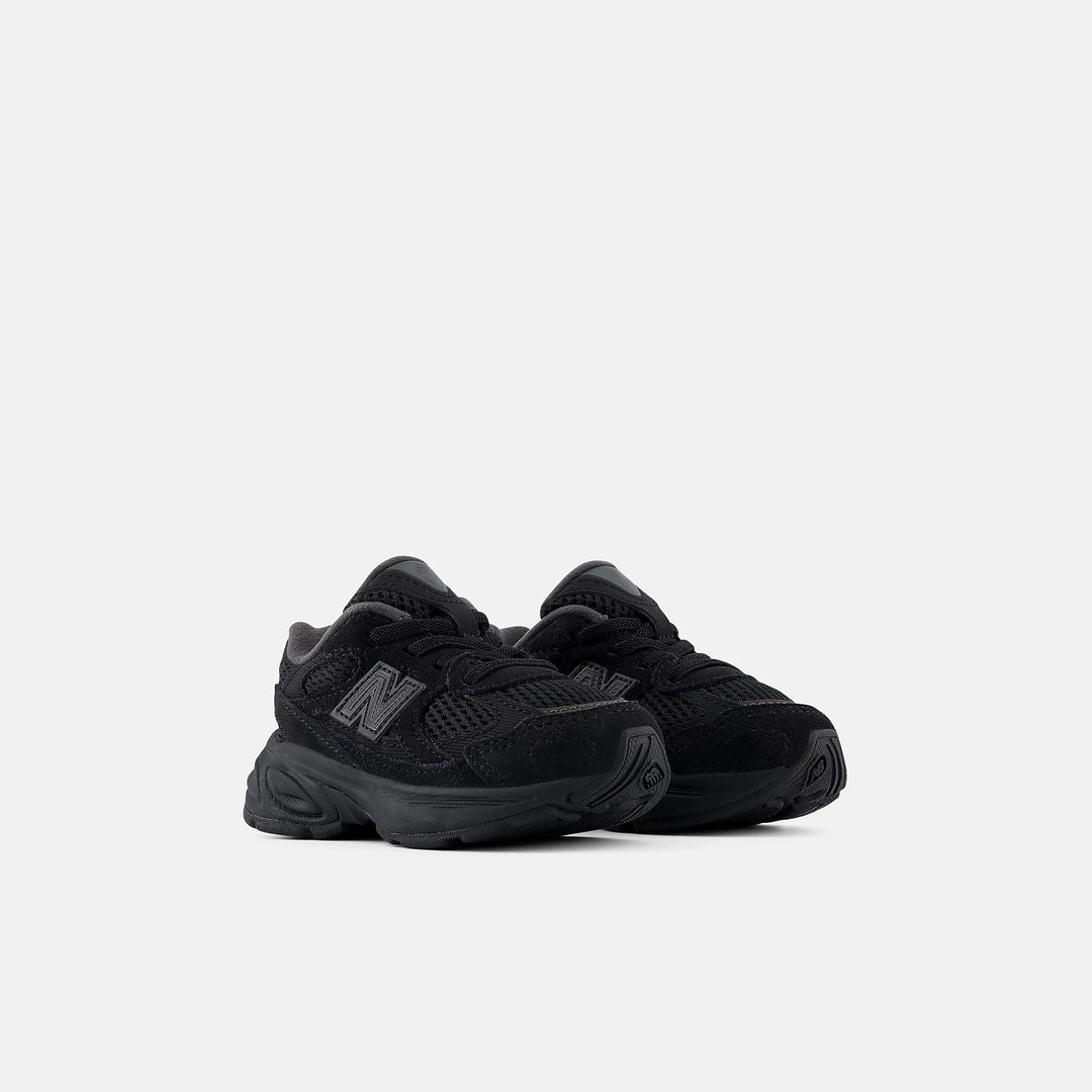 NEW BALANCE 2010 BUNGEE "BLACK-OUT" (TD)