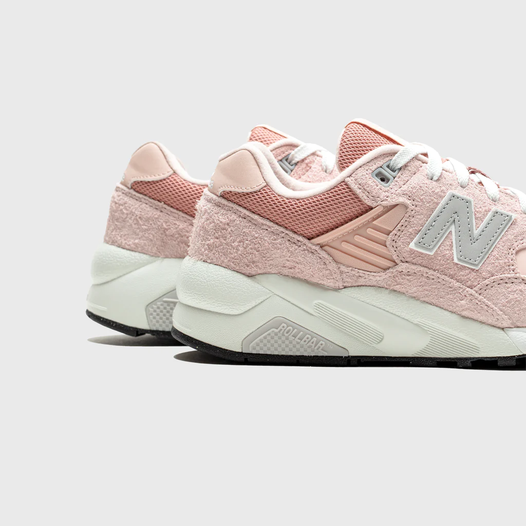 New Balance 580 Pink White