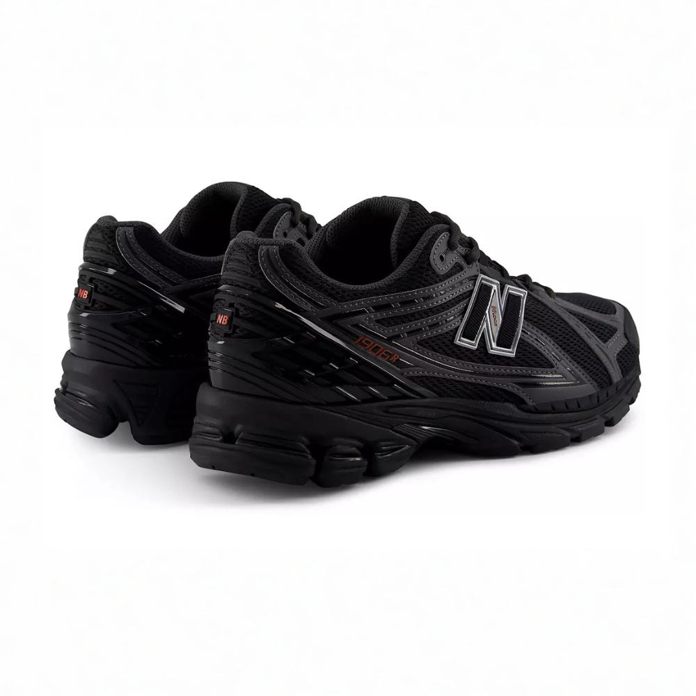 NEW BALANCE 1906 "BLACK TOMATO"