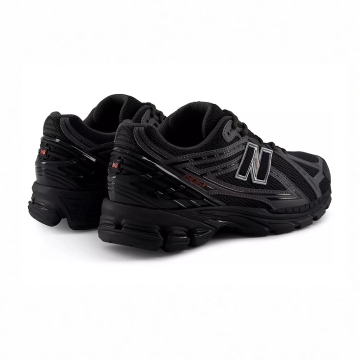NEW BALANCE 1906 "BLACK TOMATO"