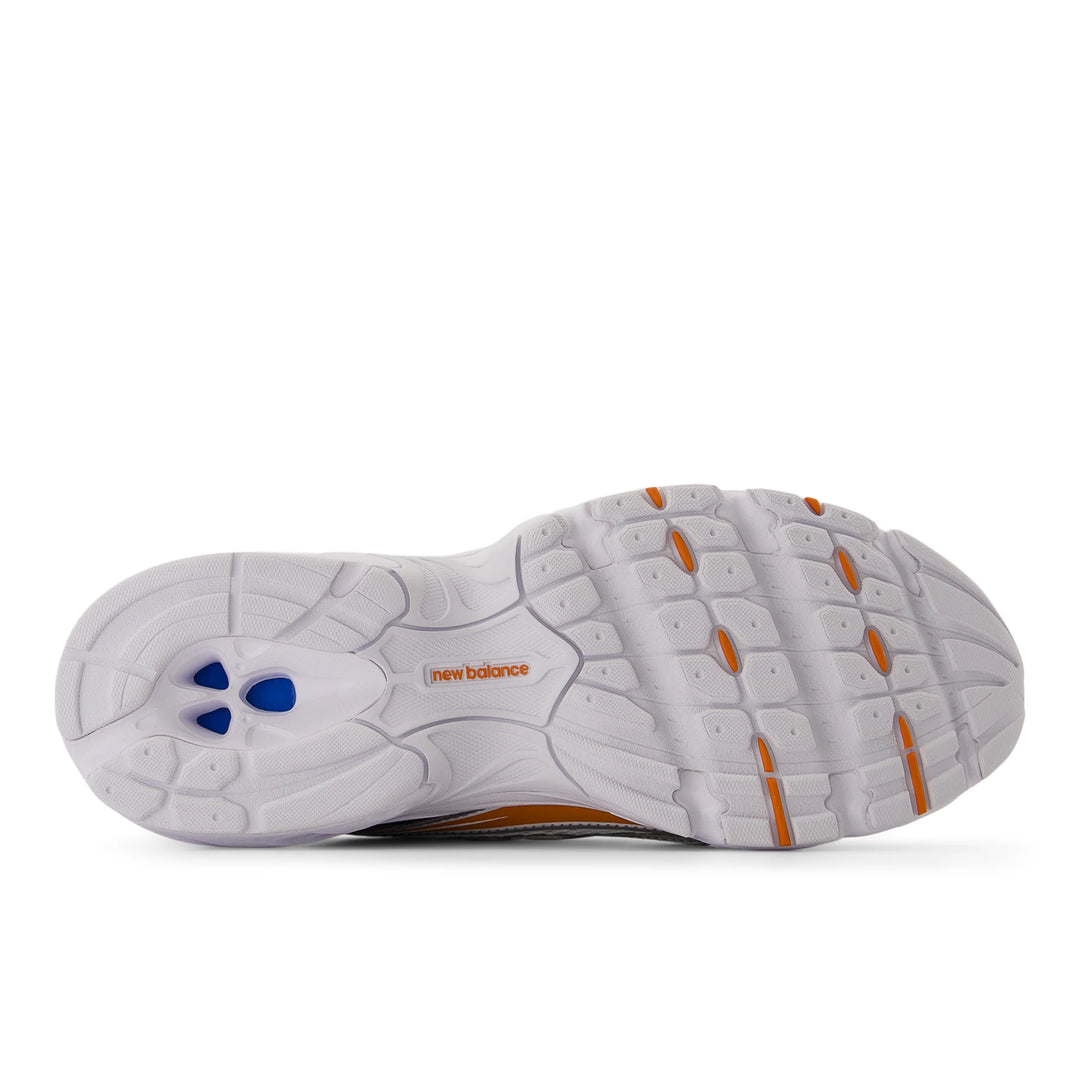 NEW BALANCE 740 WHITE/CLASSIC ORANGE – Active Athlete 88 NEW BALANCE 740 WHITE/CLASSIC ORANGE – Active Athlete 88