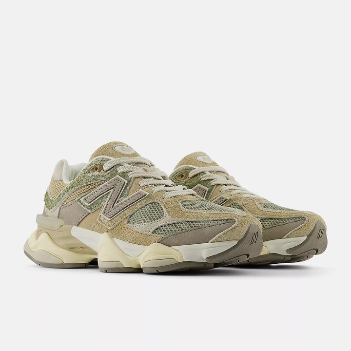 NEW BALANCE 9060 - OLIVE